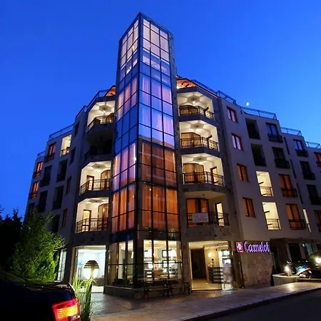 Camelot Szálloda 3*